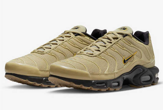 NIKE AIR MAX PLUS GOLD BLACK GUM - Spéciale édition