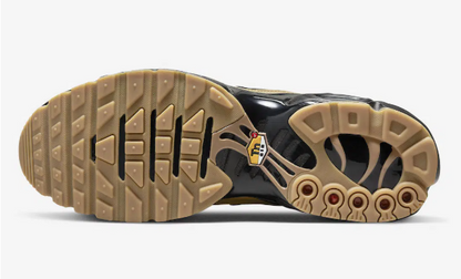 NIKE AIR MAX PLUS GOLD BLACK GUM - Spéciale édition